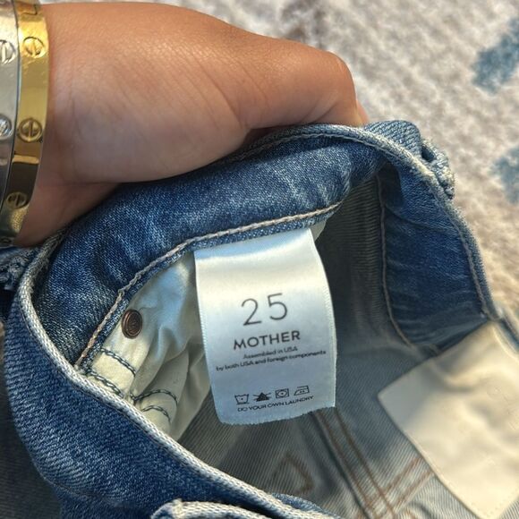 MOTHER Jeans Cuffed Distressed Ripped Denim Jeans Size 25 - Picture 6 of 6